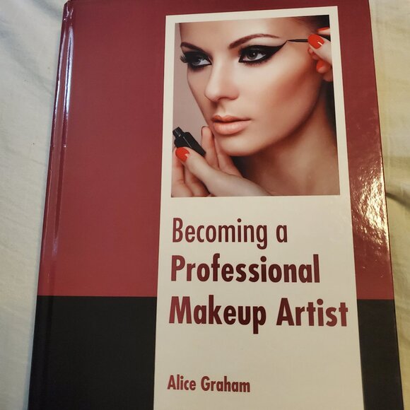 Becoming a Professional Makeup Artist Hardback States Academic Press HARDCOVER - Picture 1 of 1
